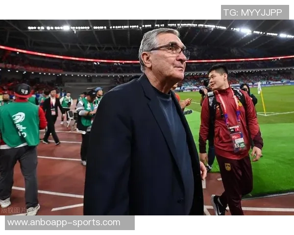 伊万退役后财富满满却留下中国足球的困境与遗憾