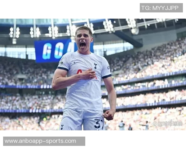 弗兰克盛赞范德芬展望未来俱乐部前景光明令人期待