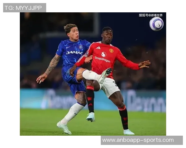 拜仁对曼联中场梅努表现出浓厚兴趣引发关注 拜仁对曼联中场梅努表现出浓厚兴趣引发关注