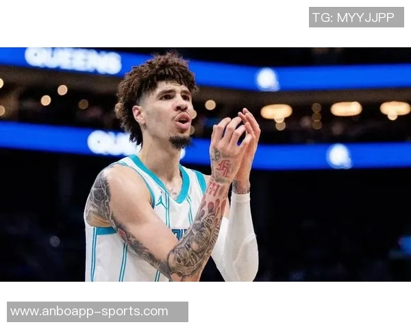 黄蜂主帅称拉梅洛防守竞争性提升全队状态助力