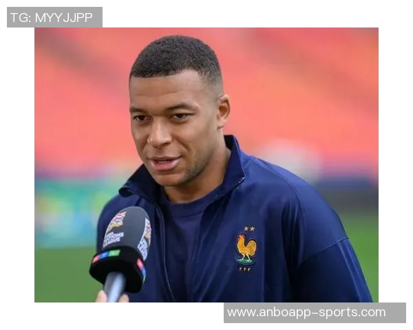 前瓜帅助教盛赞阿隆索未来教练潜力他渴望学习与成长